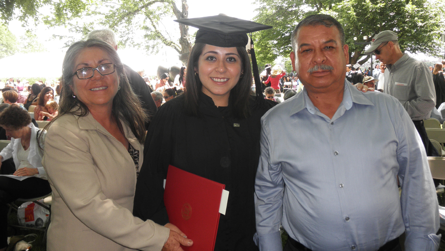 Geisel student Rosa Hernandez with her parents Daniel and Maria Magdelena, at her graduation from MIT