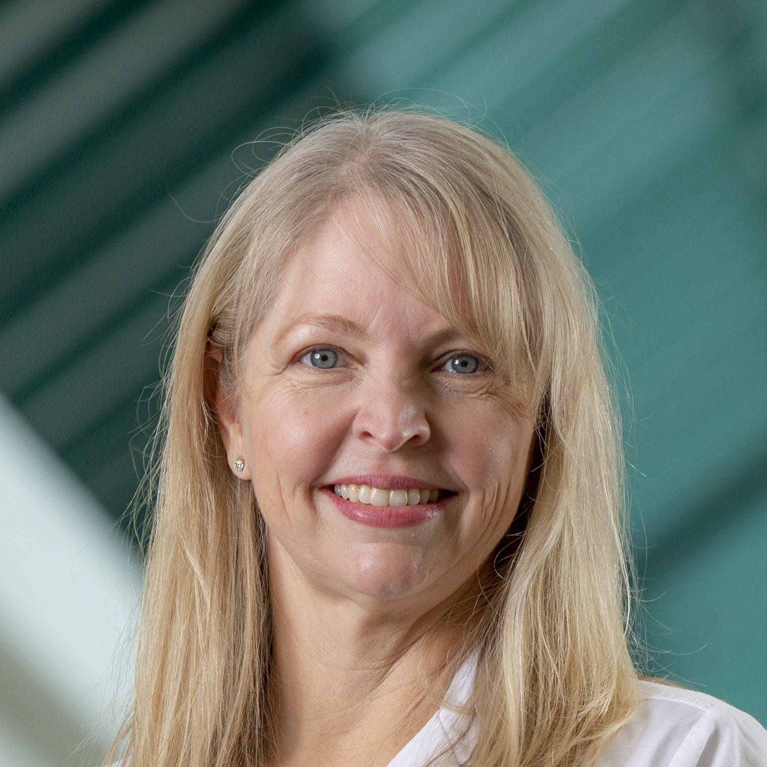 Nicole Pace headshot