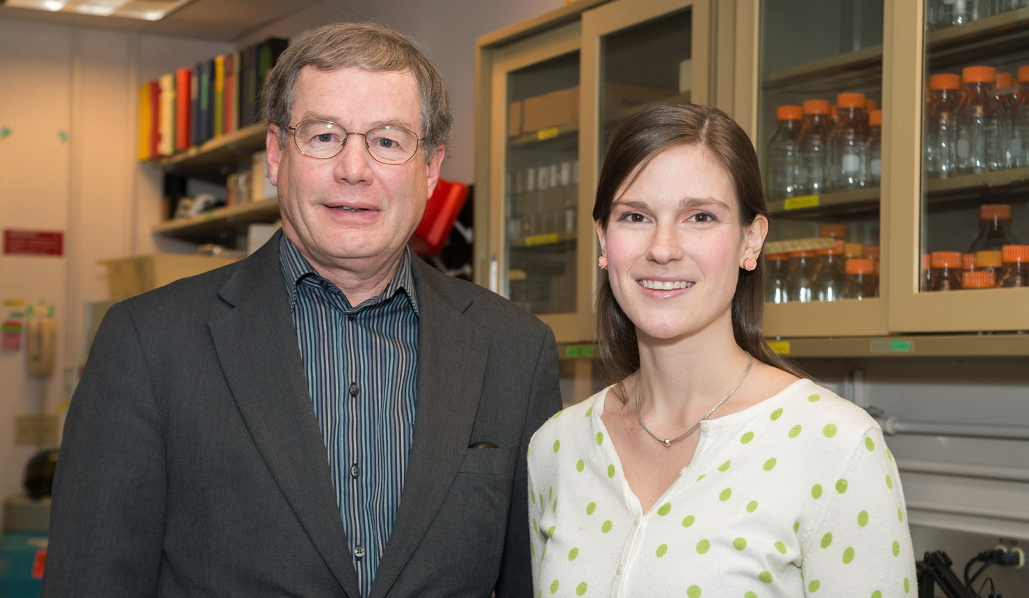 William Green, PhD, professor and chair of microbiology and immunology at Geisel, and Dartmouth PhD candidate Megan O’Connor.