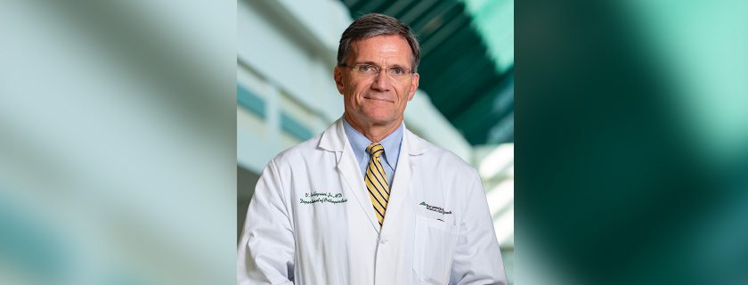 Geisel School of Medicine Professor Receives American Orthopaedic Association Distinguished Educator Award